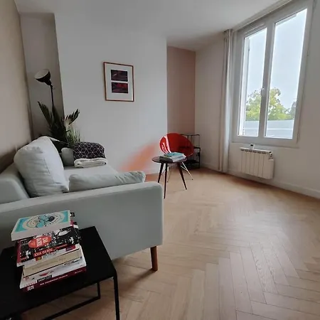 アパート Les Lices