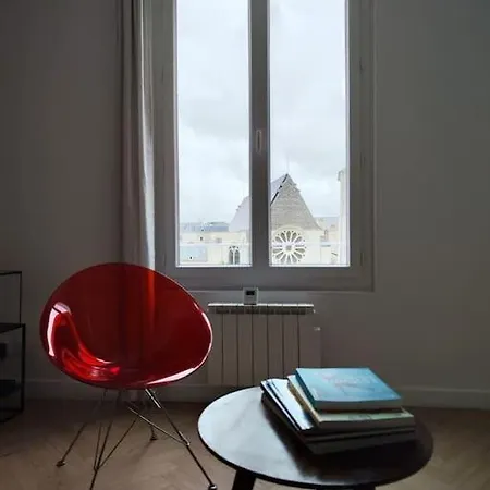 Les Lices アパート *